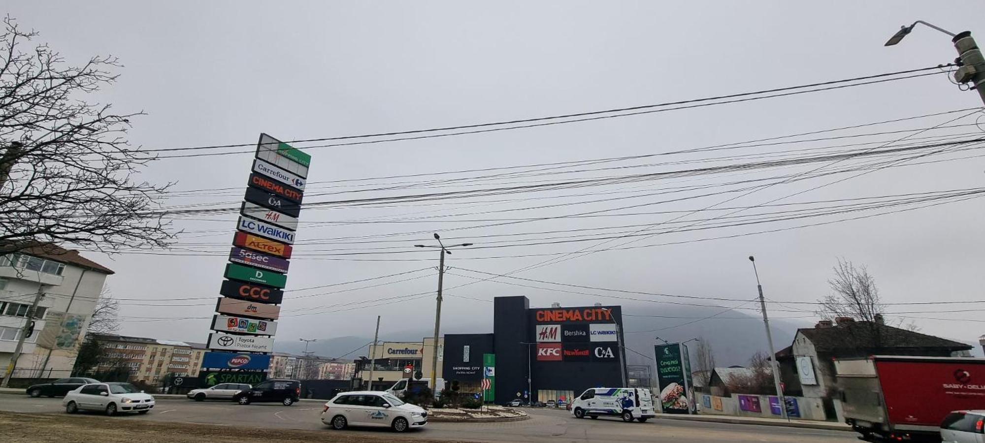 Feel Like Home 2 Piatra Neamt Exterior photo